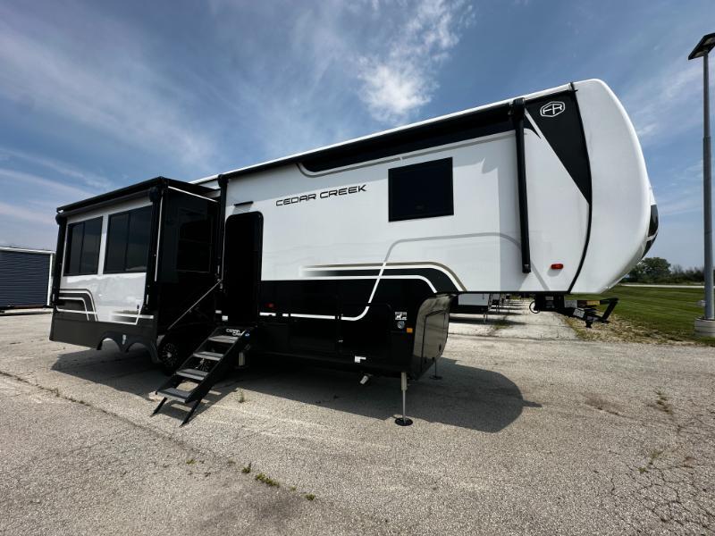 2026 Forest River Cedar Creek 29RL in sturgeon bay WI