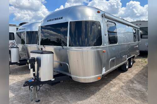 2023 Airstream International 23FB in neenah WI