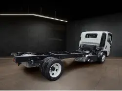 2027 ISUZU NRR