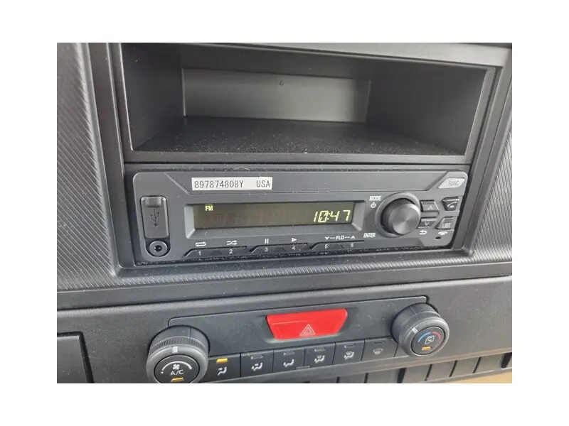 2027 ISUZU NRR