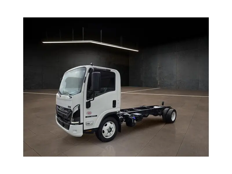 2027 ISUZU NRR