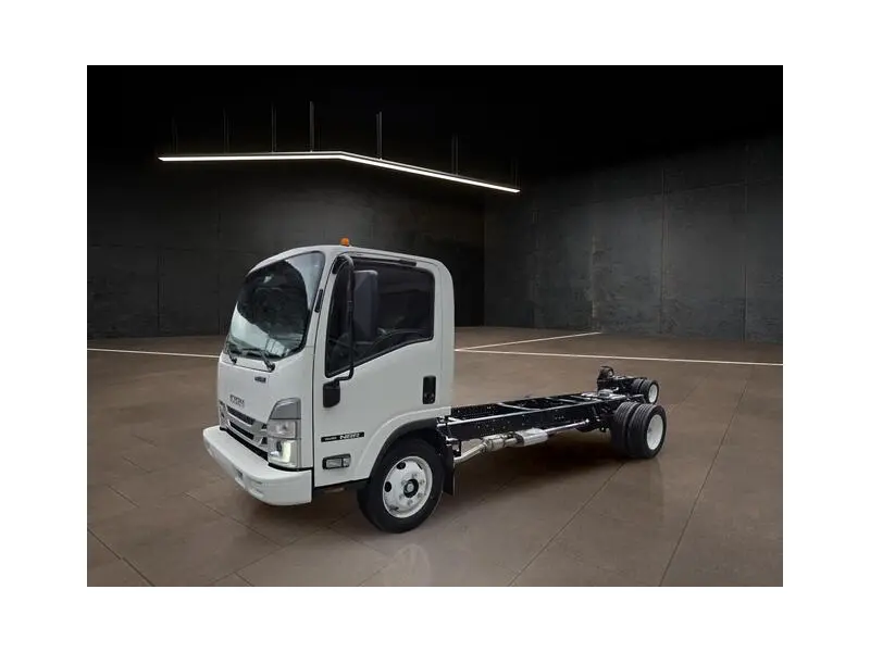 2026 ISUZU NRR