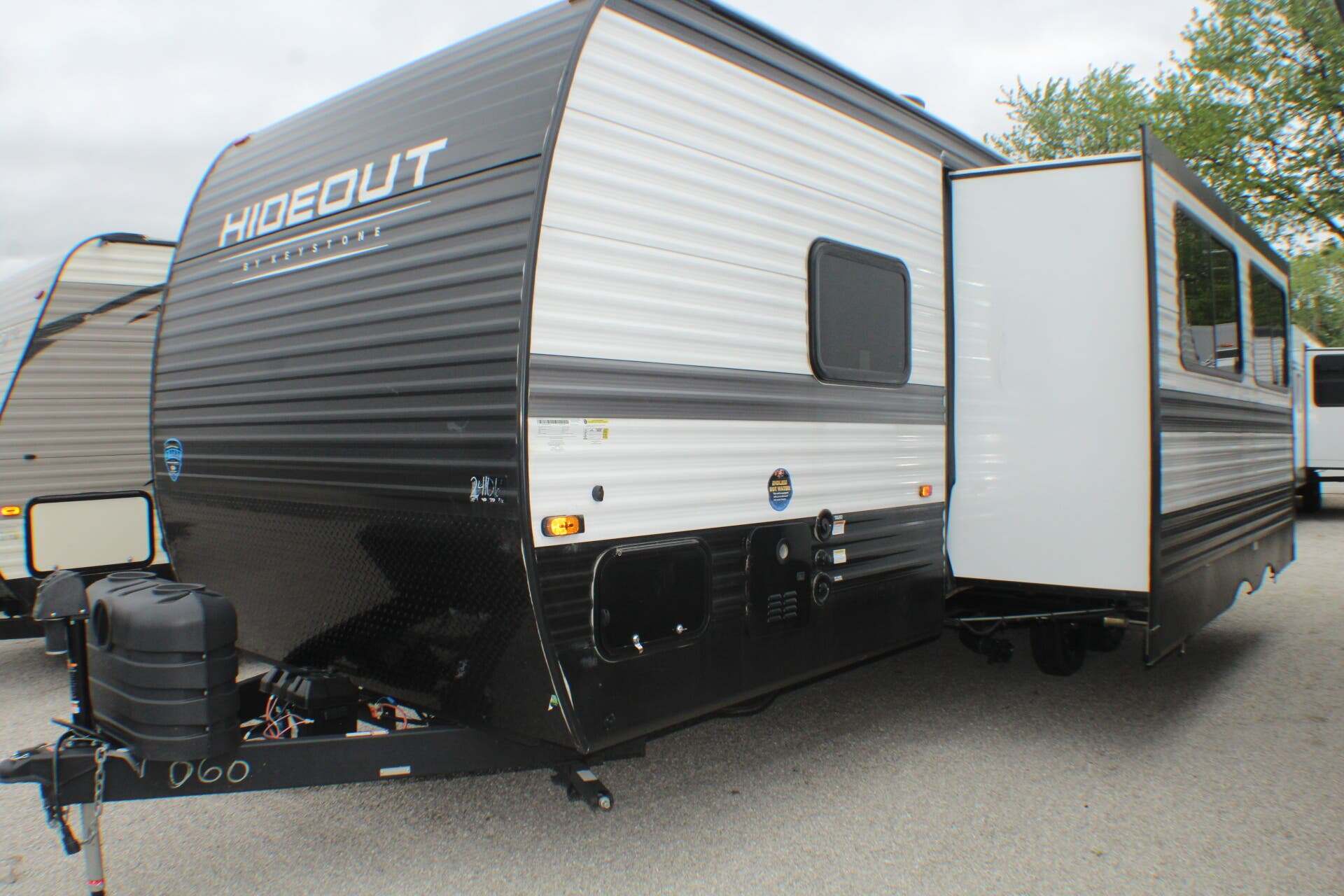 2025 Keystone Hideout 269DB in clyde OH