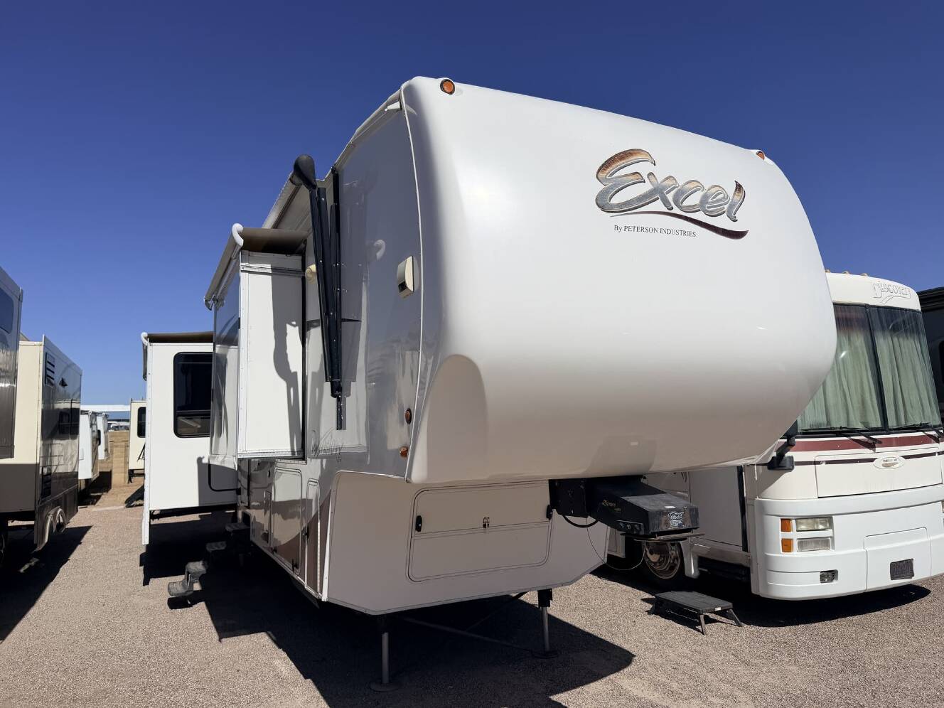 A photo of this 2014 Peterson EXCEL 37IKF