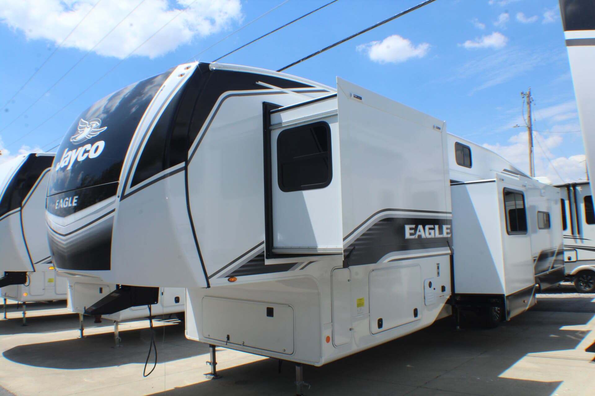 2026 Jayco Eagle 355MBQS in clyde OH