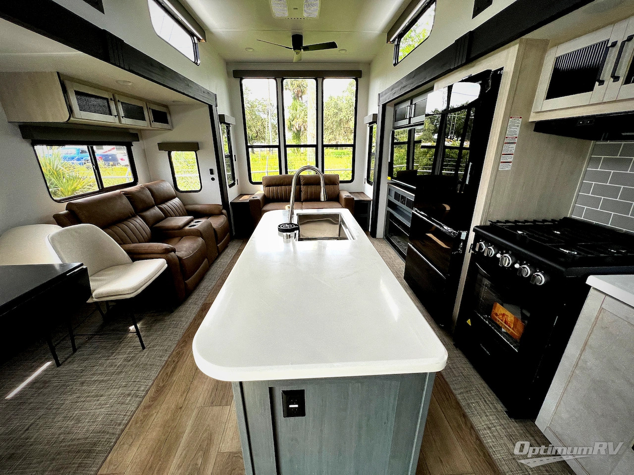 View more photos of this listing