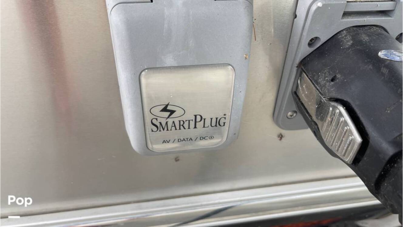 A photo of this 2024 Airstream International 28RB