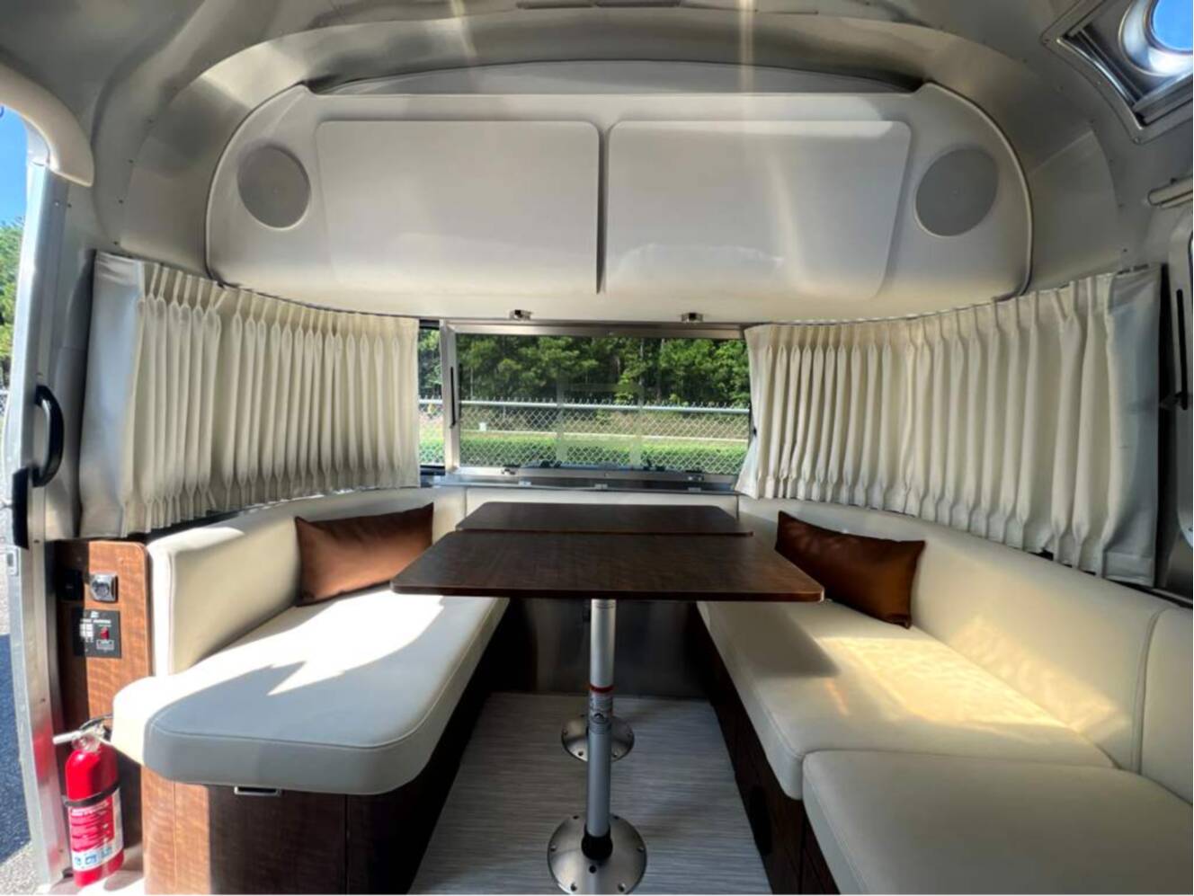 A photo of this 2022 Airstream Globetrotter 25FBT