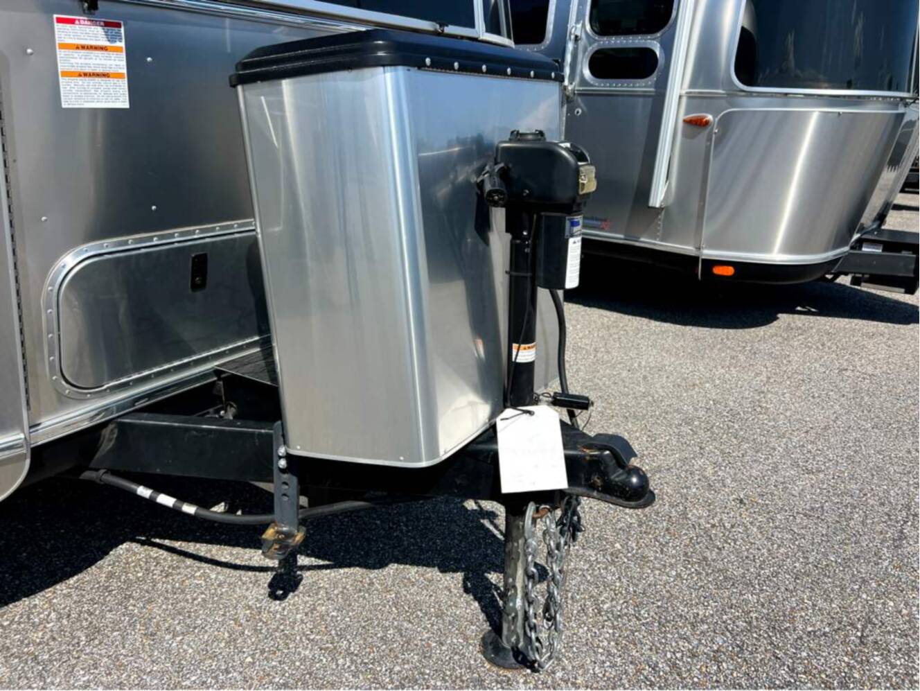 A photo of this 2022 Airstream Globetrotter 25FBT