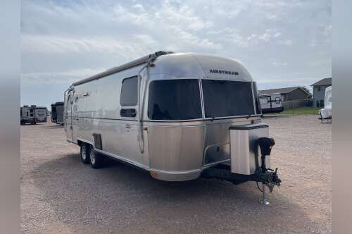 2016 Airstream INTERNATIONAL SERENITY 27FB in summerset SD