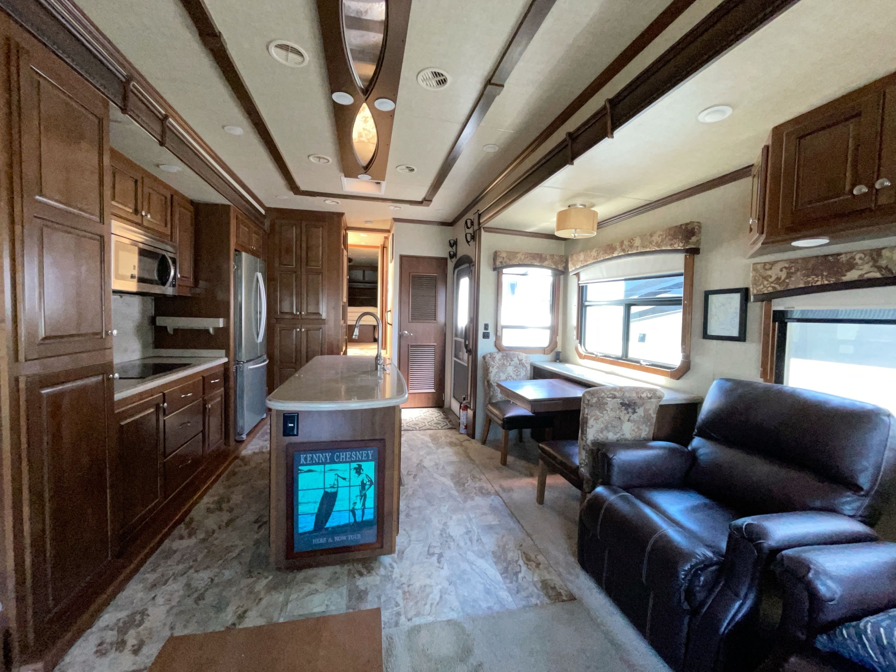 View more photos of this listing