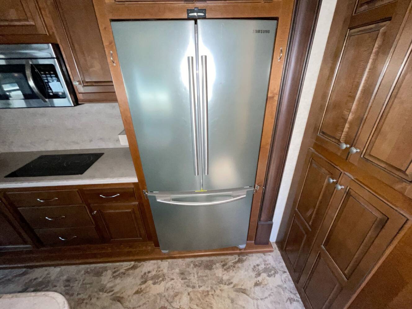 A photo of this 2015 Heartland LANDMARK THREE SIXTY FIVE ASHLAND