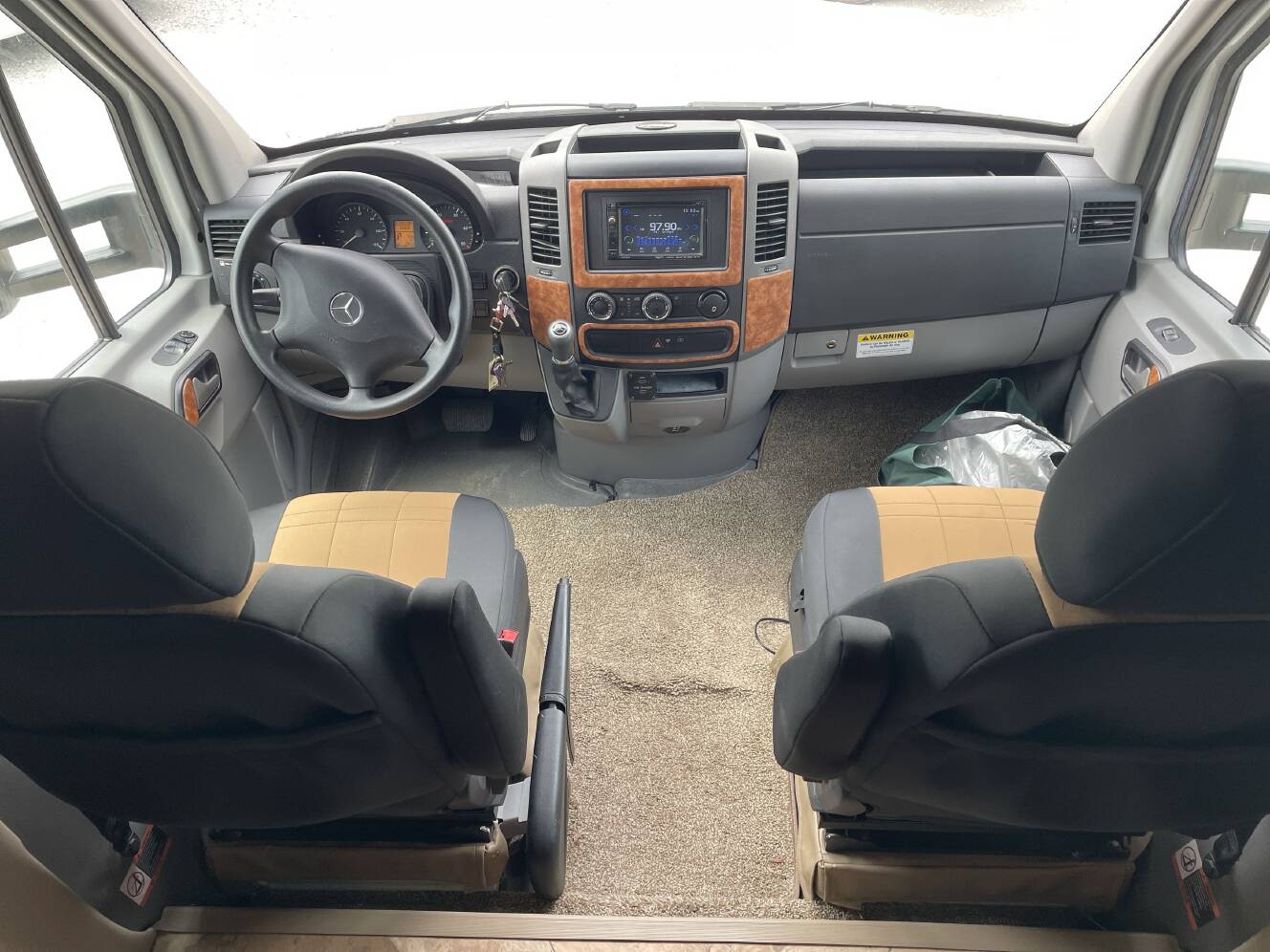 A photo of this 2017 Thor CHATEAU CITATION 24SS