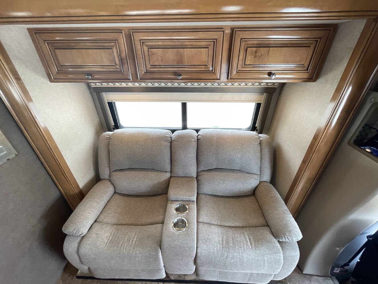 A photo of this 2017 Thor CHATEAU CITATION 24SS