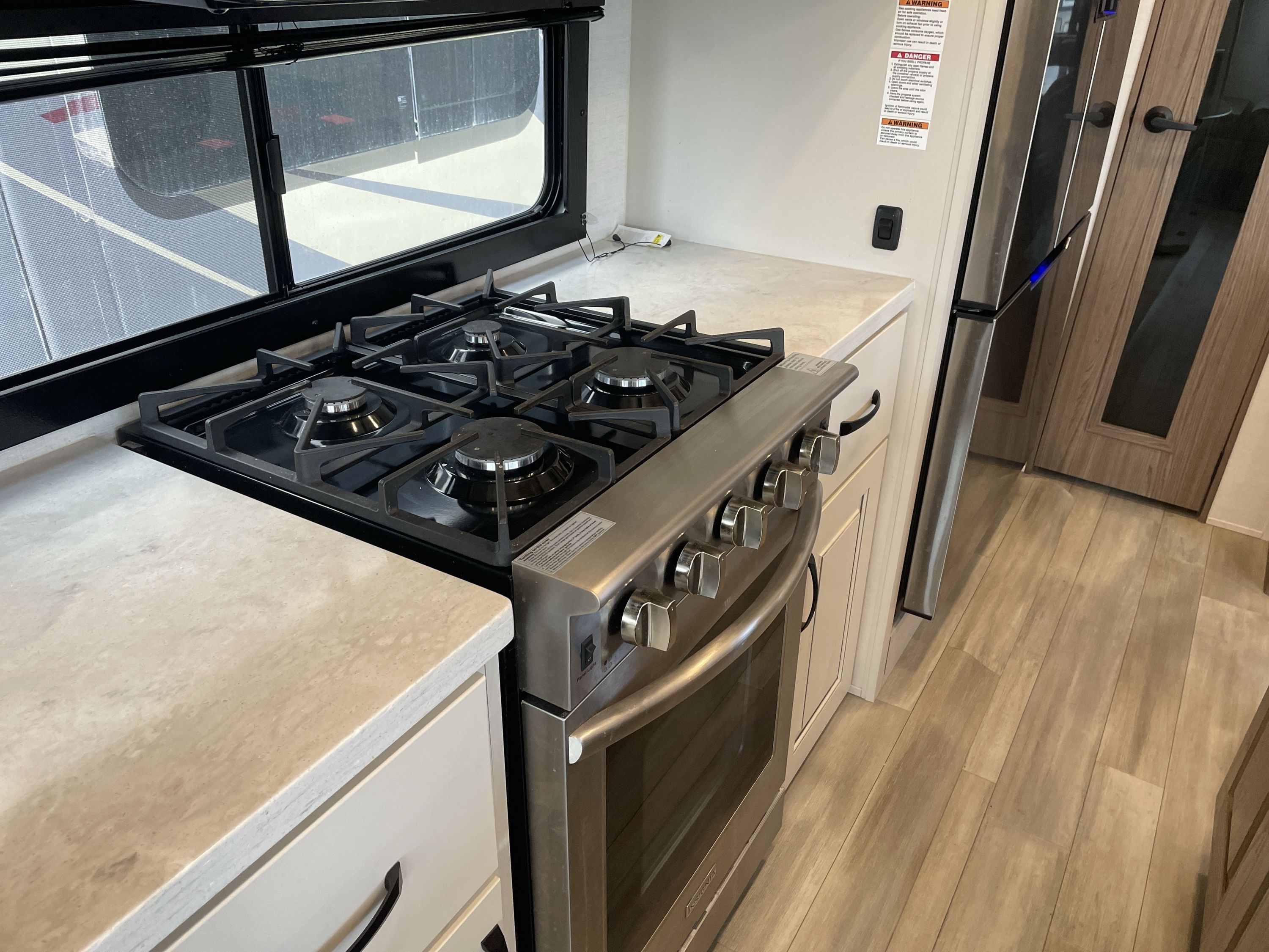 2024 Alliance PARADIGM 310RL in golden CO