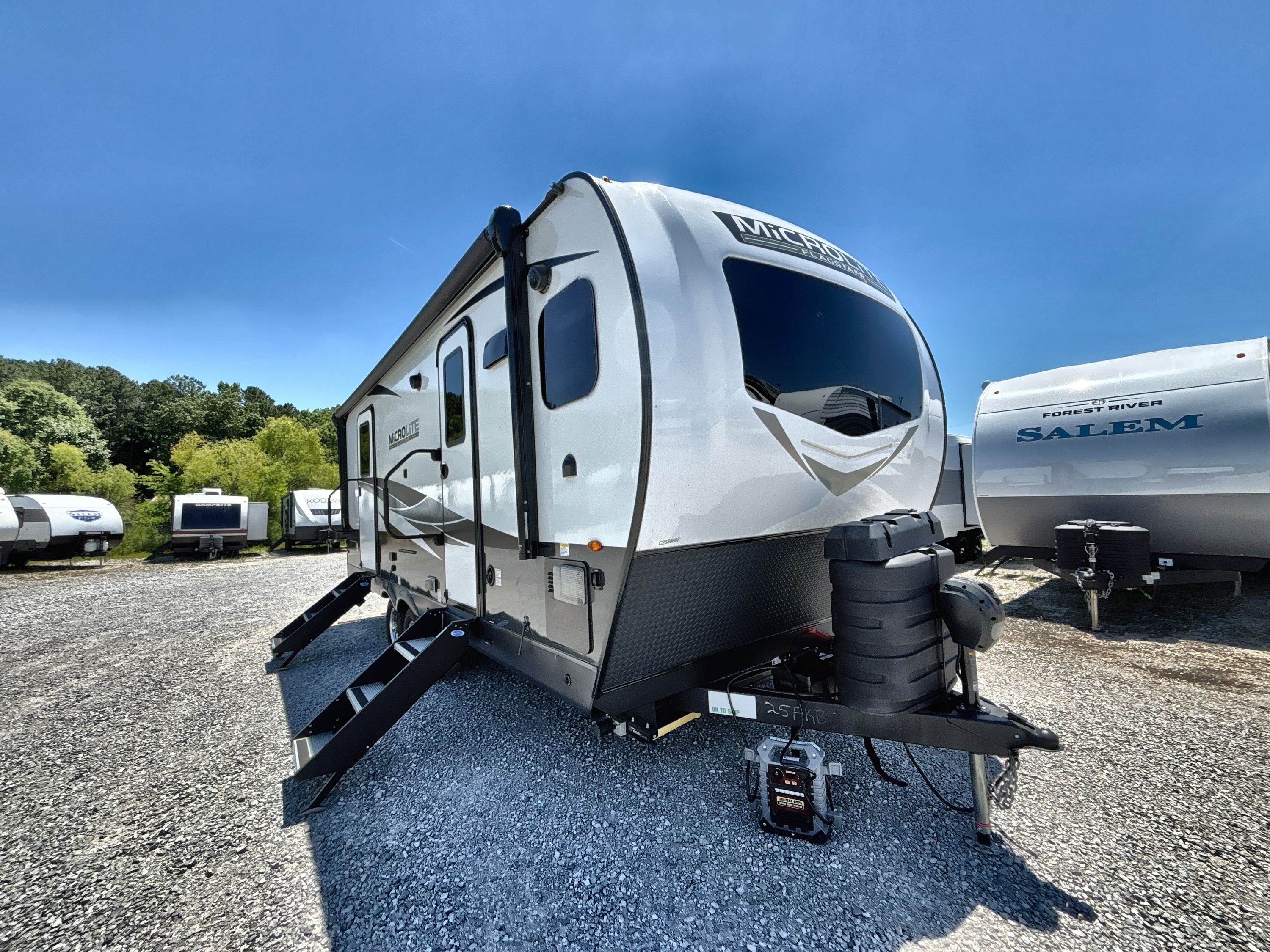 2025 Forest River FLAGSTAFF MICRO LITE 25FKBS in chattanooga TN