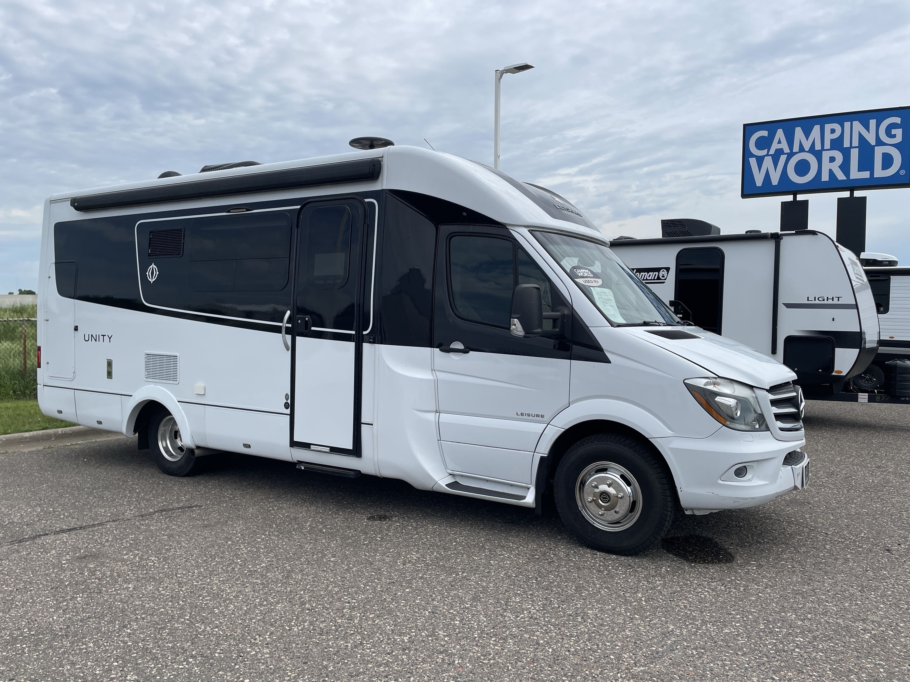 2018 Leisure Travel UNITY U24MB RV