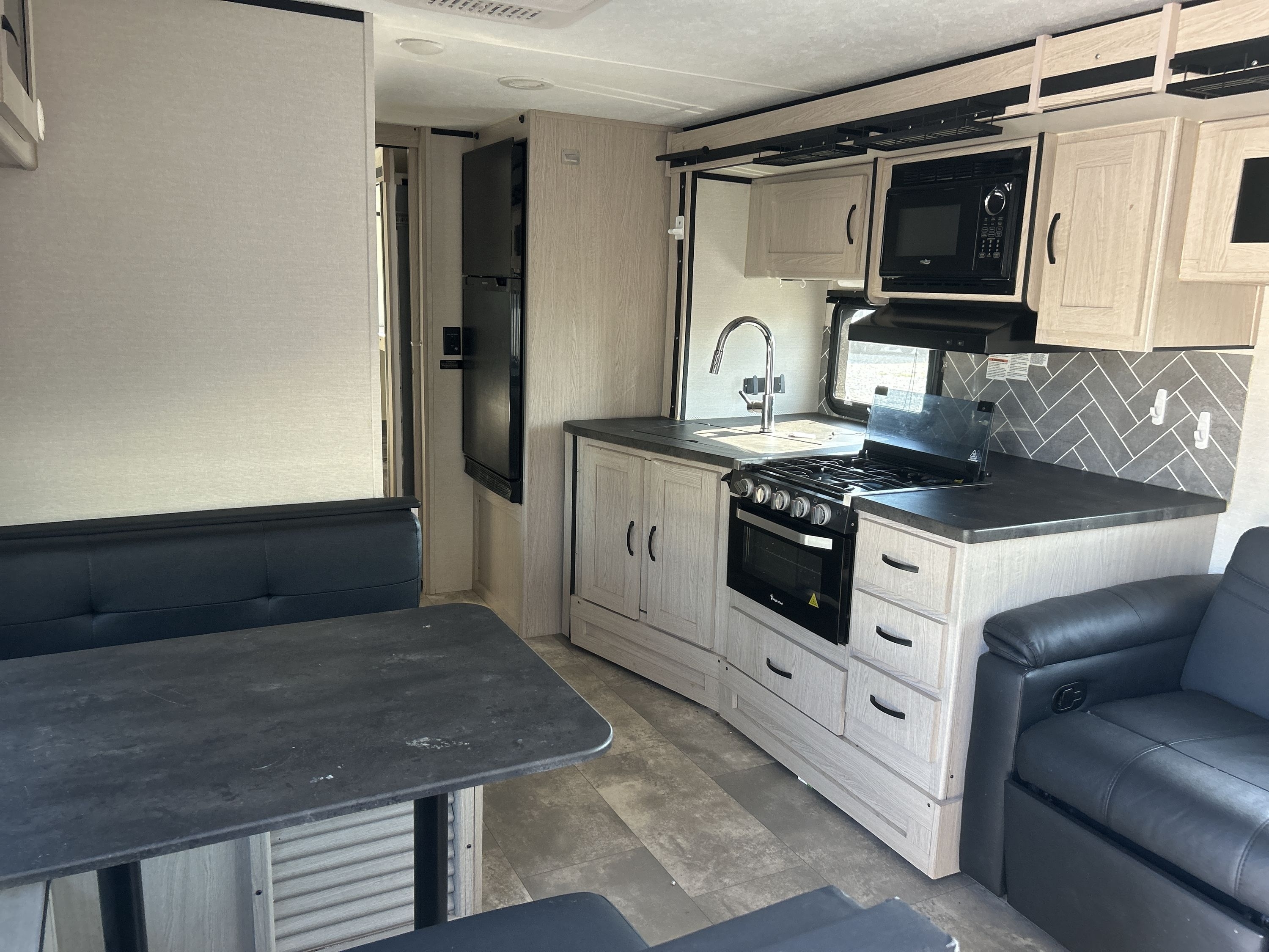 2023 Coachmen APEX ULTRA-LITE 300BHS in salem AL