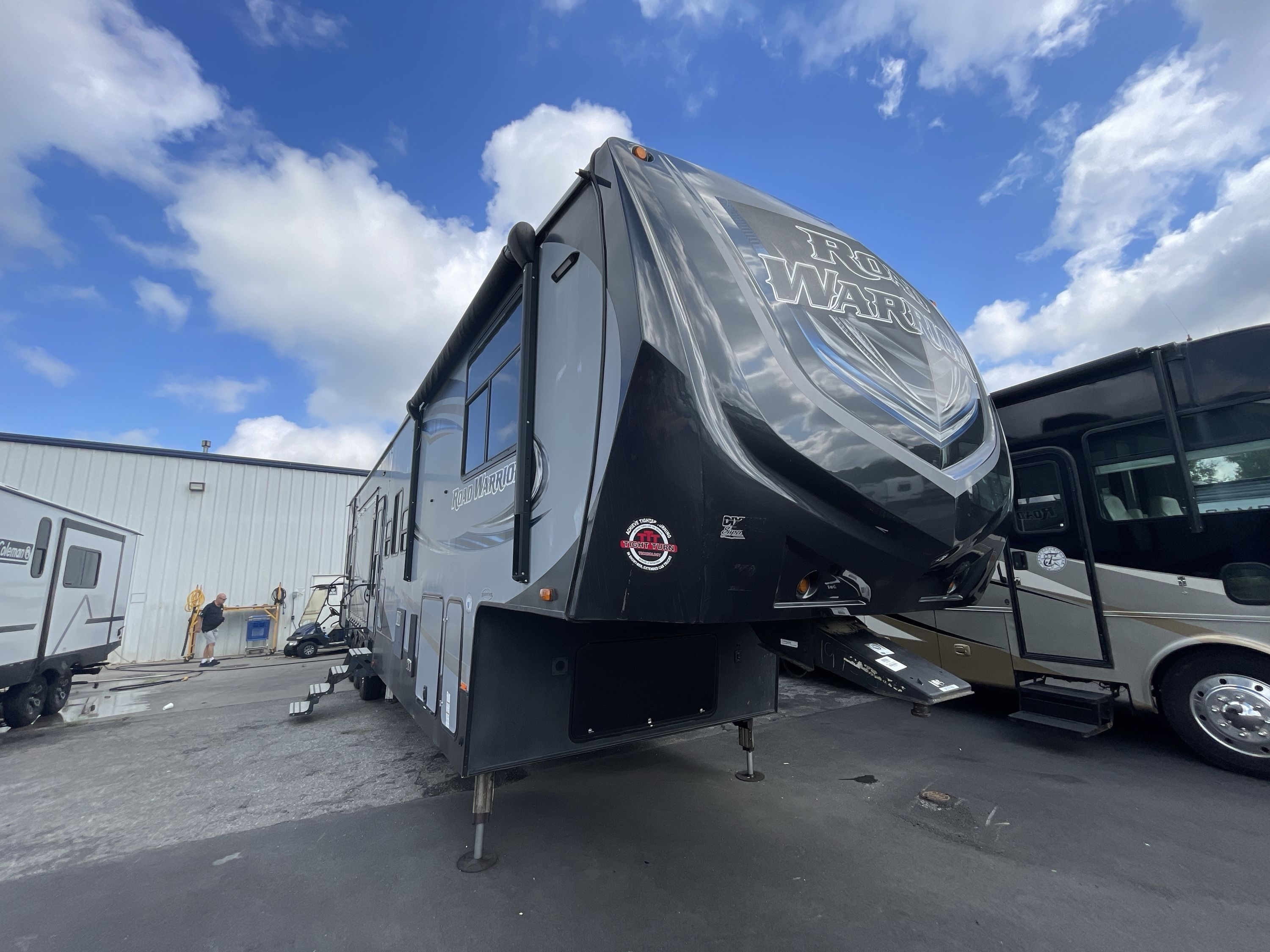 2017 Heartland ROAD WARRIOR 427 427RW in spartanburg SC