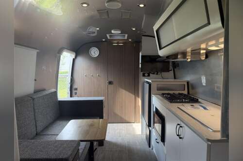 2021 Airstream CARAVEL 22FB in cocoa FL