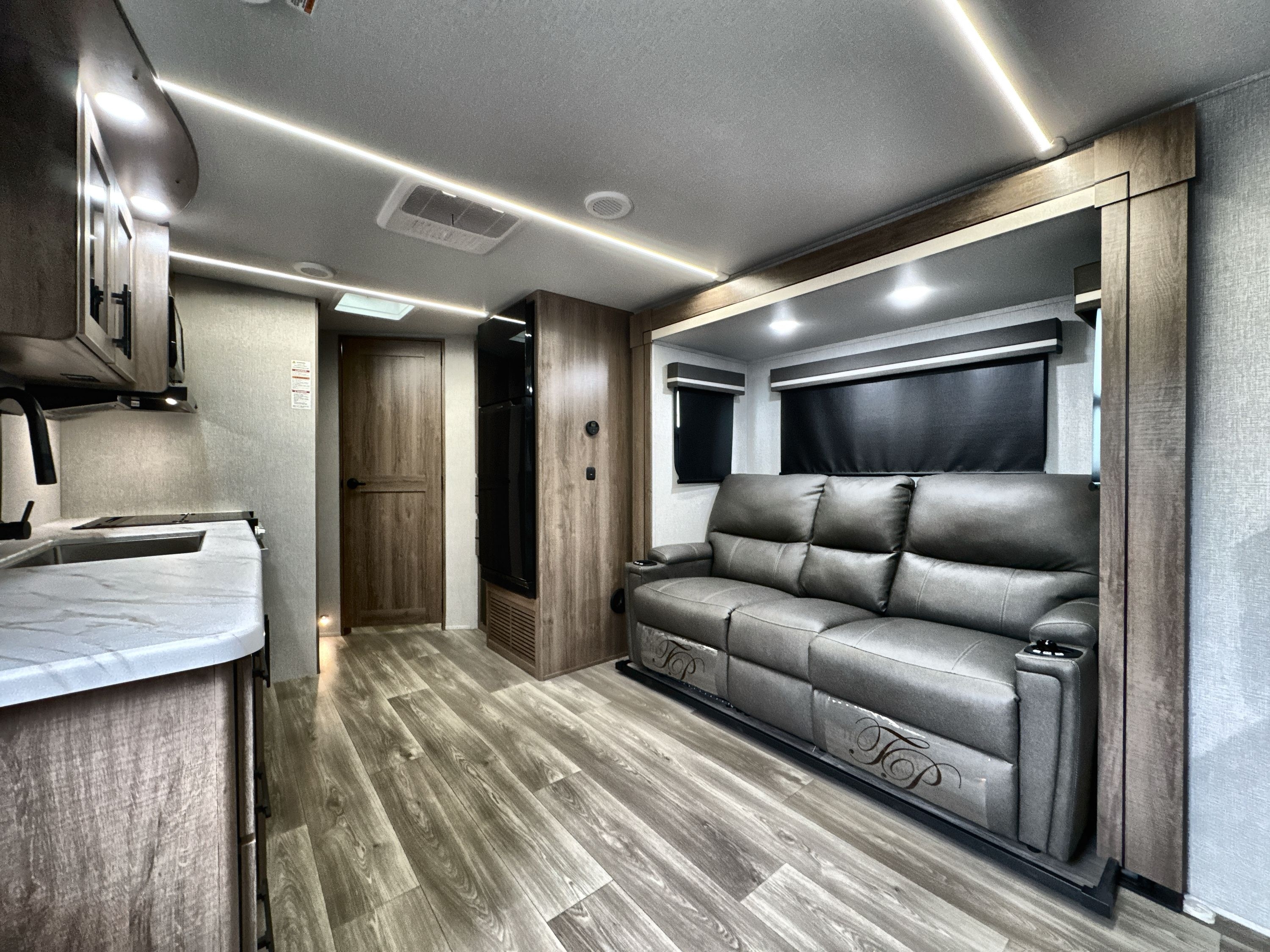 2024 Grand Design IMAGINE XLS 24BSE in kingston NY