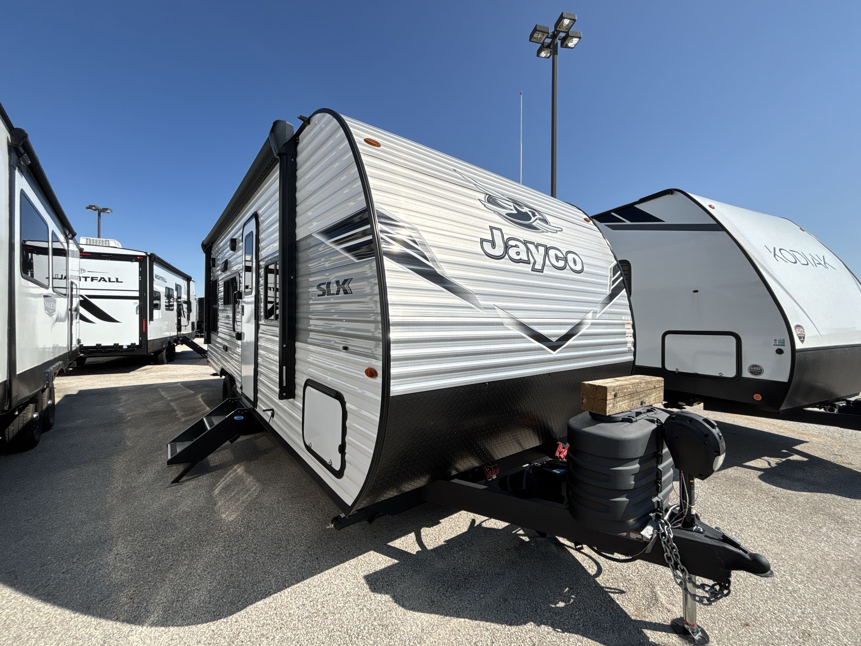 2026 Jayco JAY FLIGHT SLX 210QB RV