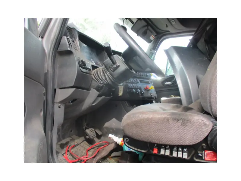 2019 INTERNATIONAL LT625