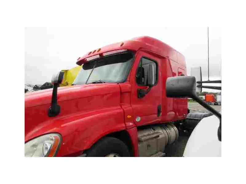 2018 FREIGHTLINER CASCADIA 125