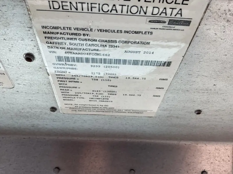 2015 Freightliner MT55