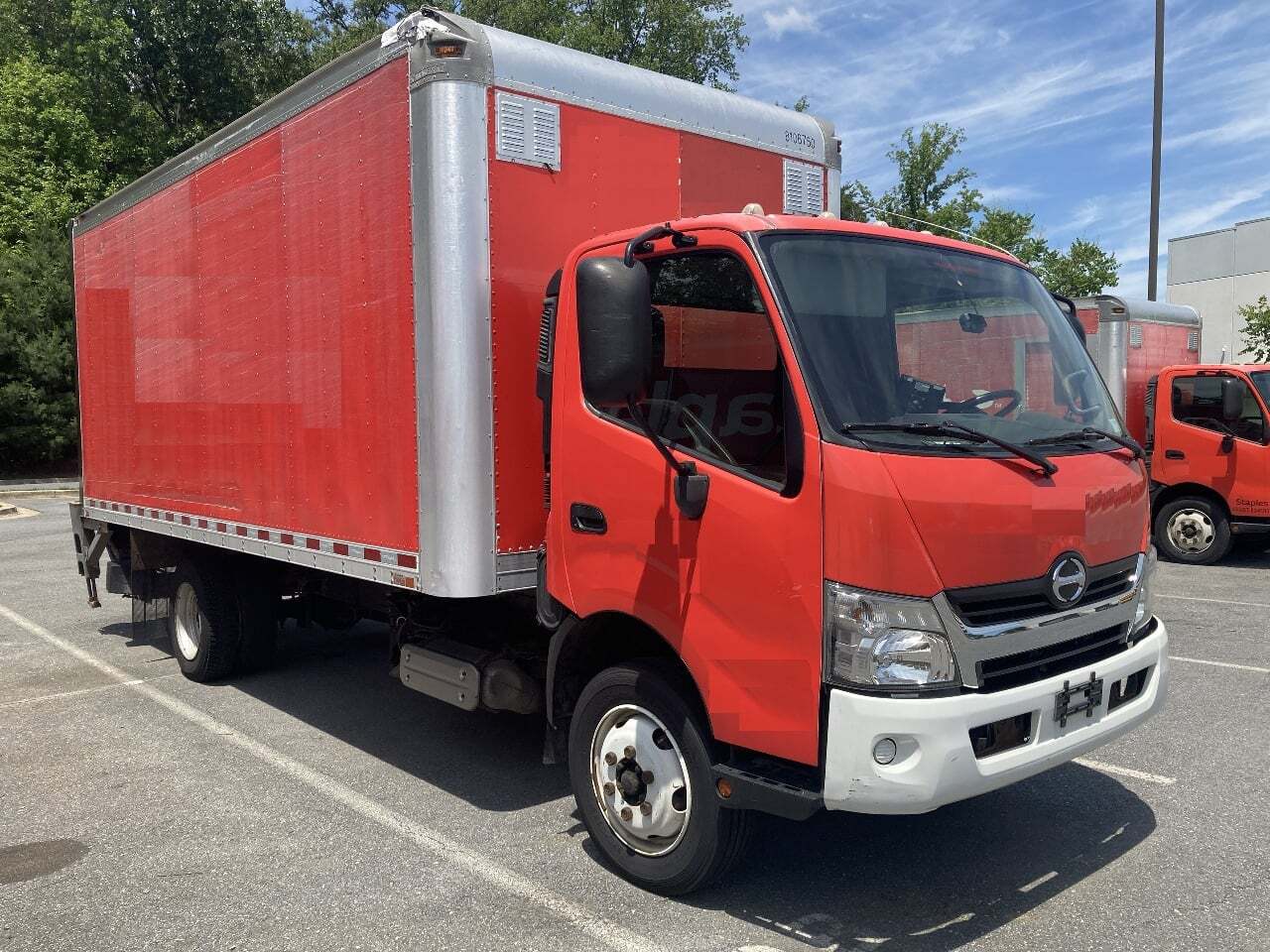 2018 HINO 195 in Bethel, PA