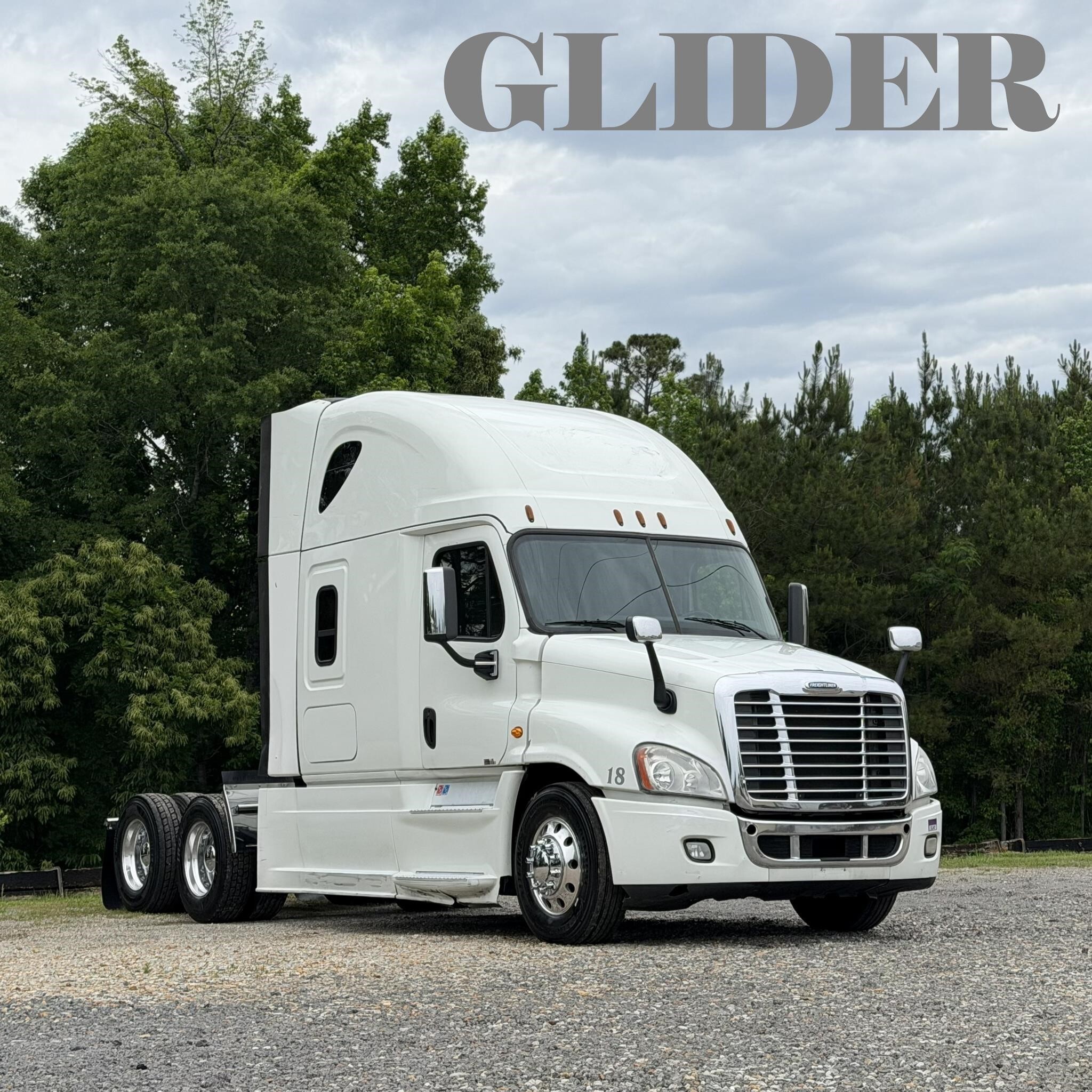 2020 FREIGHTLINER CASCADIA 125 in Fayette, AL