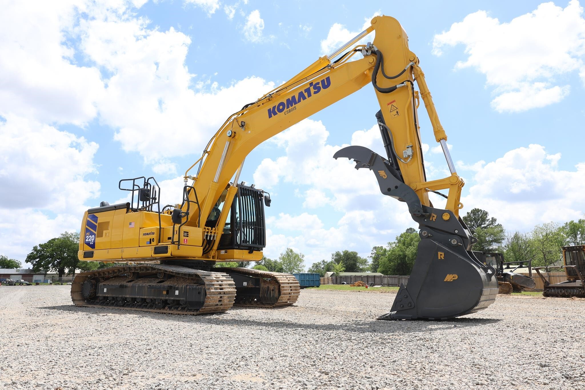 2026 KOMATSU PC220 LC-12 in Tyler, TX
