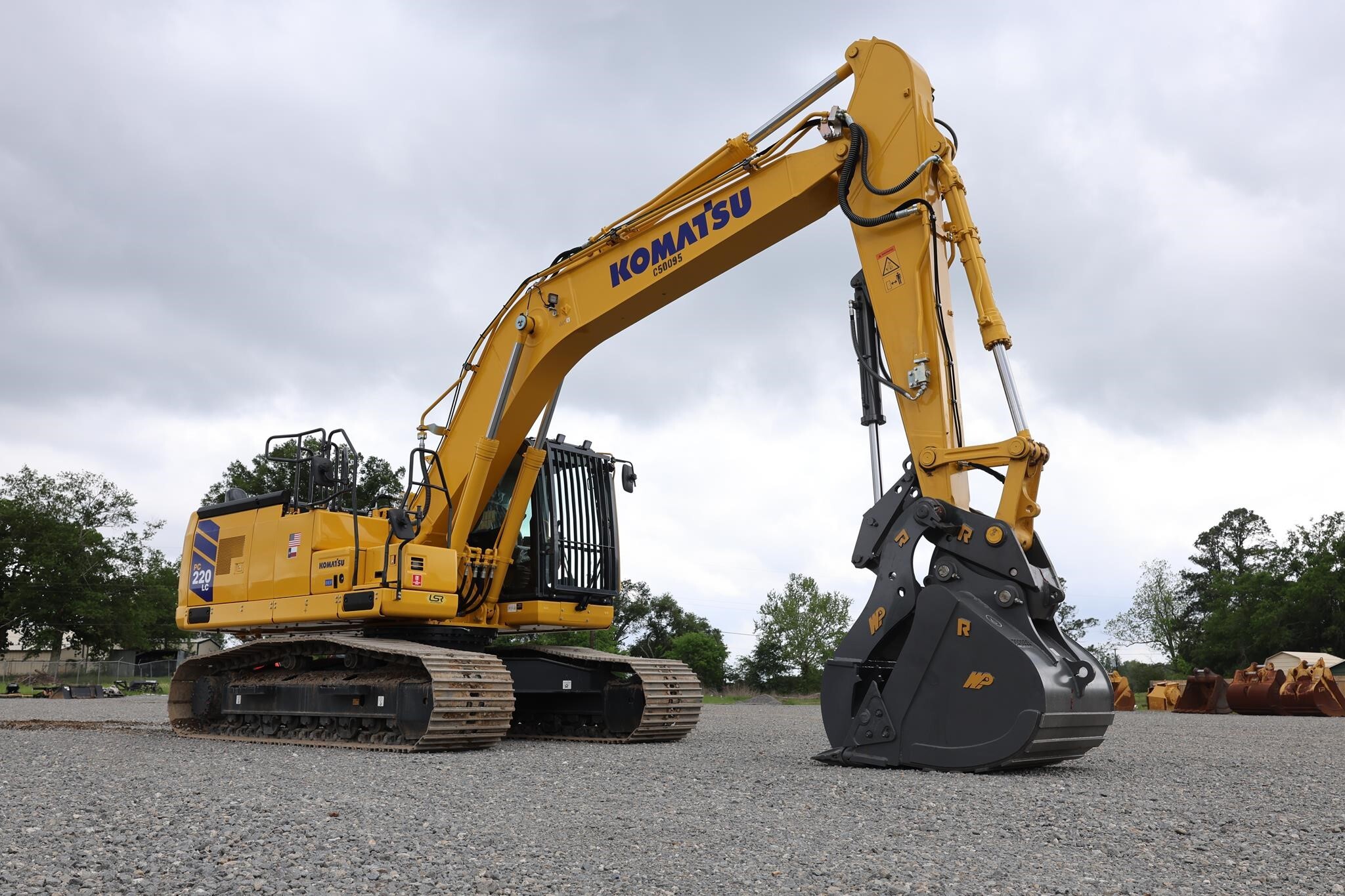 2026 KOMATSU PC220 LC-12 in Tyler, TX