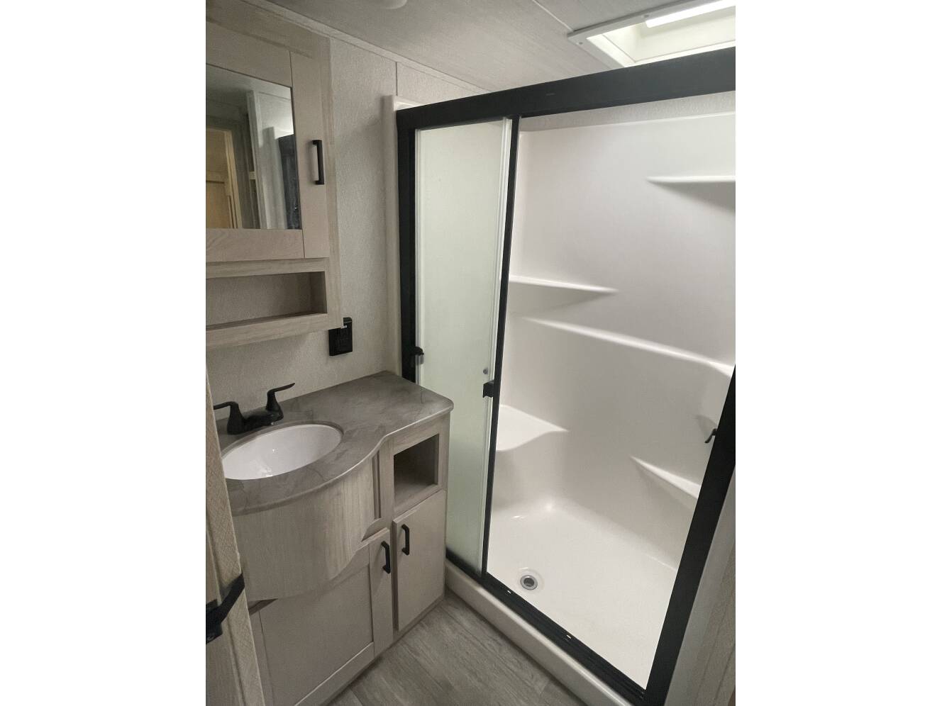 A photo of this 2023 East To West TANDARA 375BH-OK
