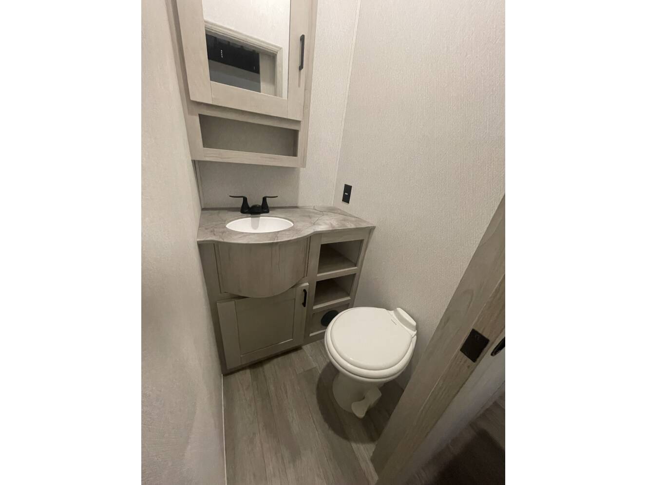 A photo of this 2023 East To West TANDARA 375BH-OK