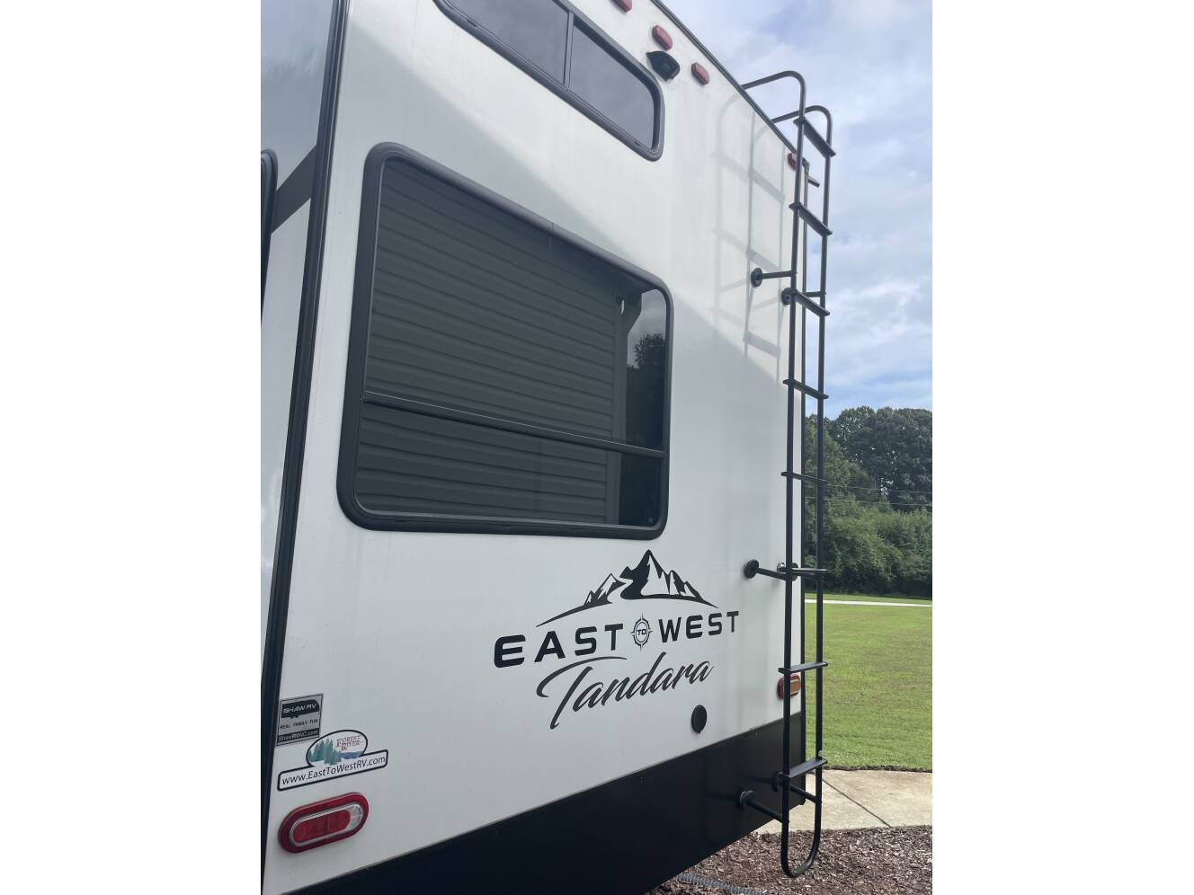 A photo of this 2023 East To West TANDARA 375BH-OK