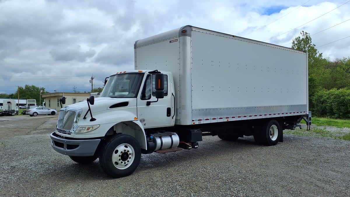 2019 INTERNATIONAL 4300 in Cincinnati, OH