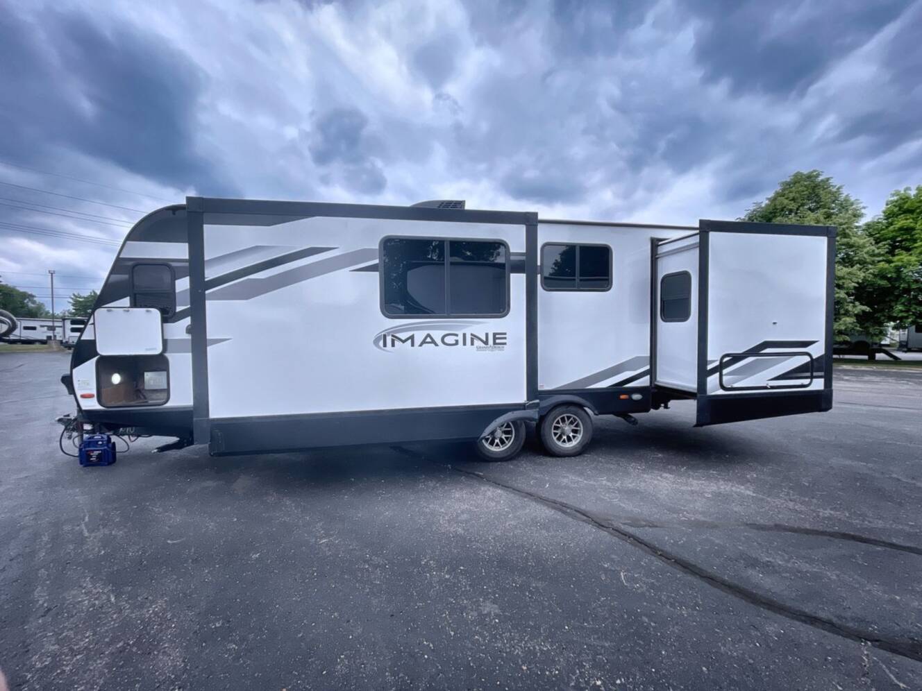 A photo of this 2024 Grand Design Imagine 2660BS