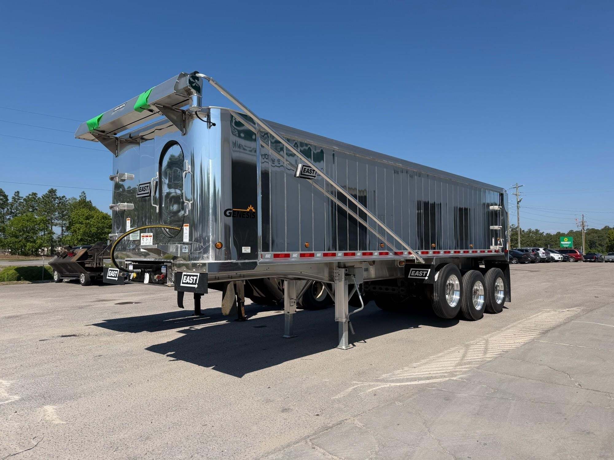 2027 EAST 30' X 96" X 60" FRAME TRIAXLE GENESIS DUMP in Wilmington, NC
