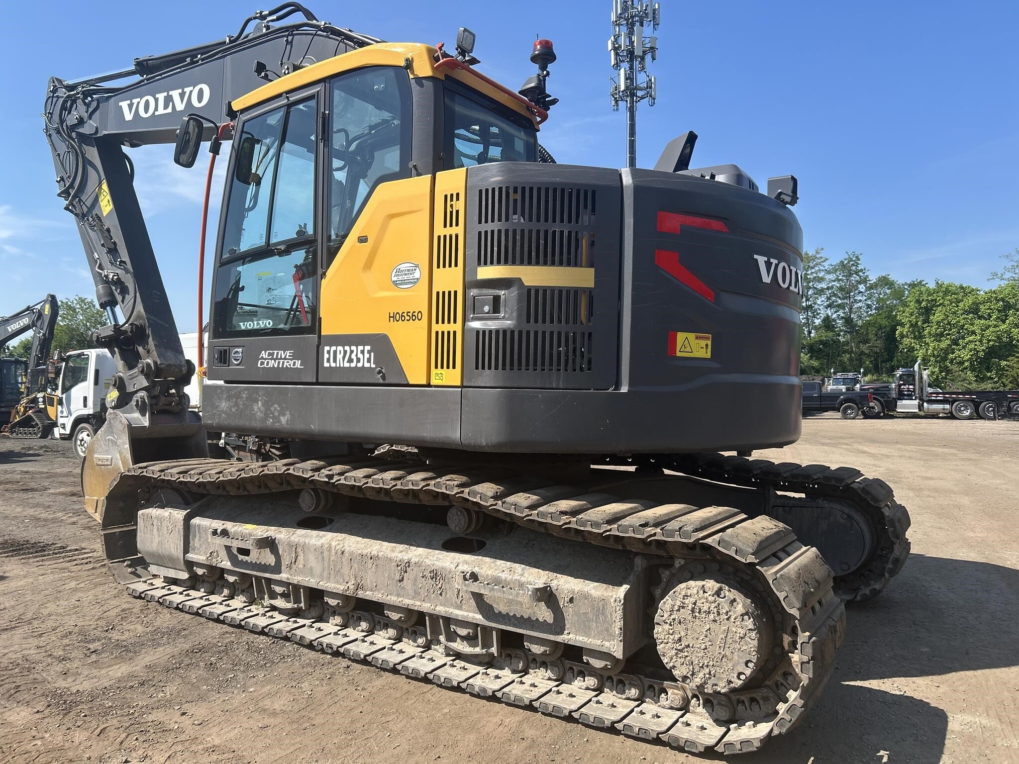 2024 VOLVO ECR235EL in Piscataway, NJ