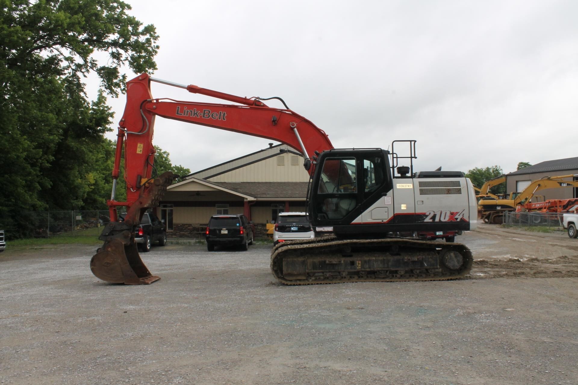 2022 LINK-BELT 210 X4 in Pleasureville, KY
