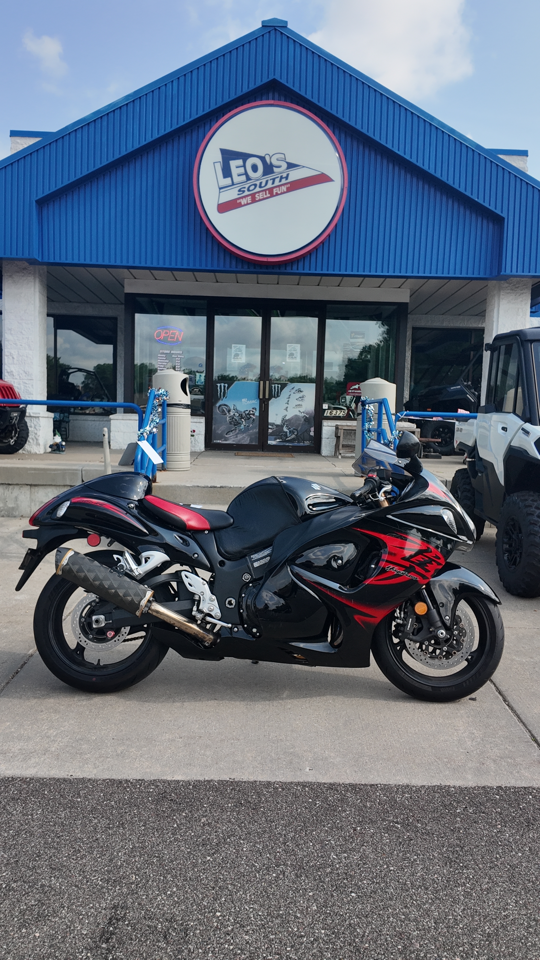 2011 Suzuki HAYABUSA - GSX1300RL1 1300 in Lakeville, MN