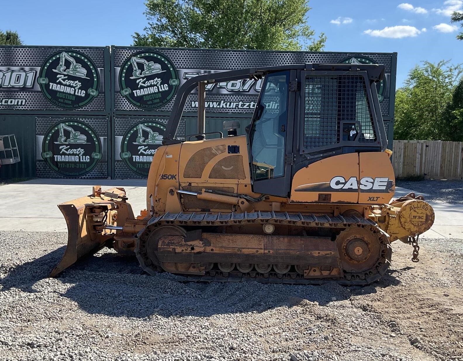 2003 CASE 850K in Littlestown, PA