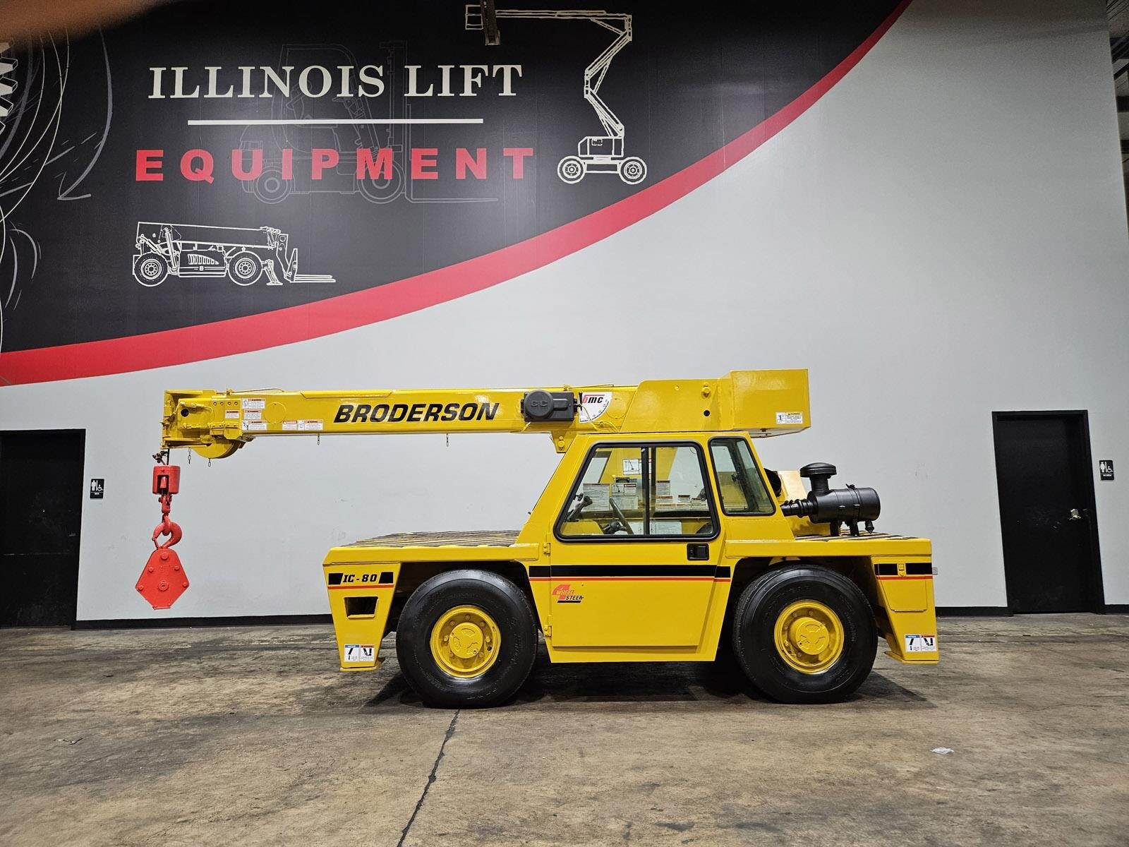 2014 BRODERSON IC80-3J in Cary, IL