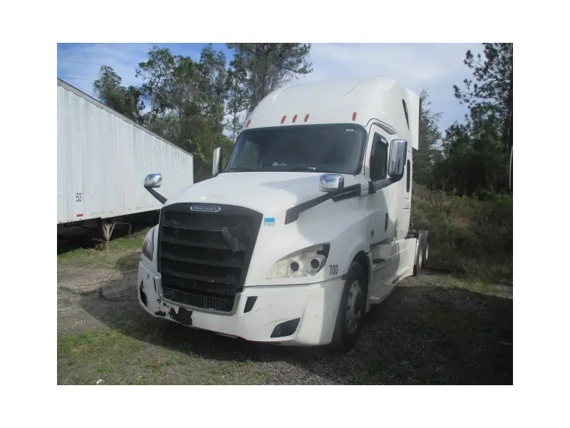 2020 Freightliner Cascadia
