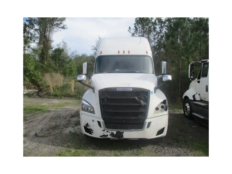 2020 Freightliner Cascadia