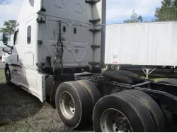 2020 Freightliner Cascadia