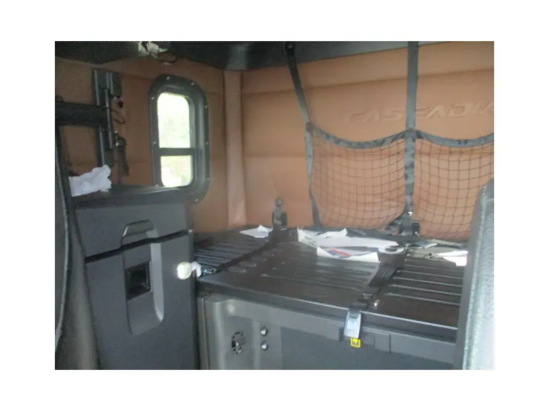 2020 Freightliner Cascadia