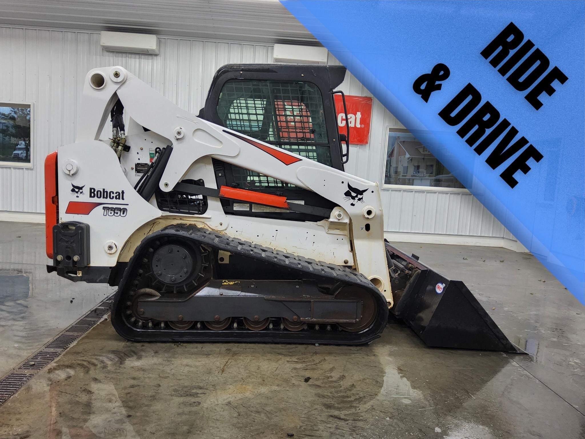 2016 BOBCAT T650 in Goshen, IN