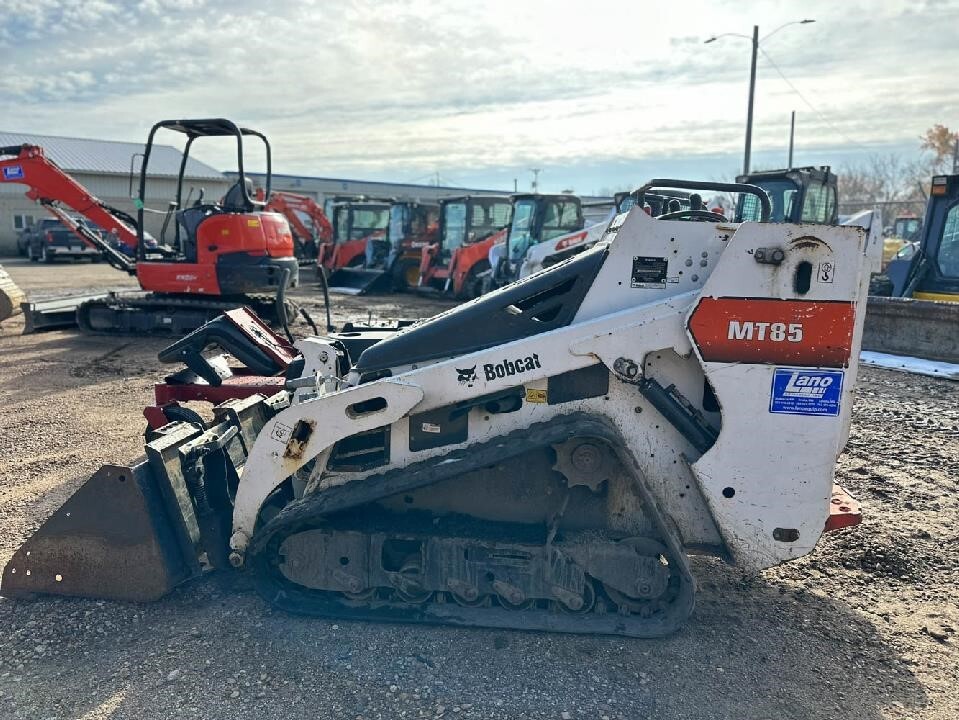 2019 BOBCAT MT85 in Anoka, MN